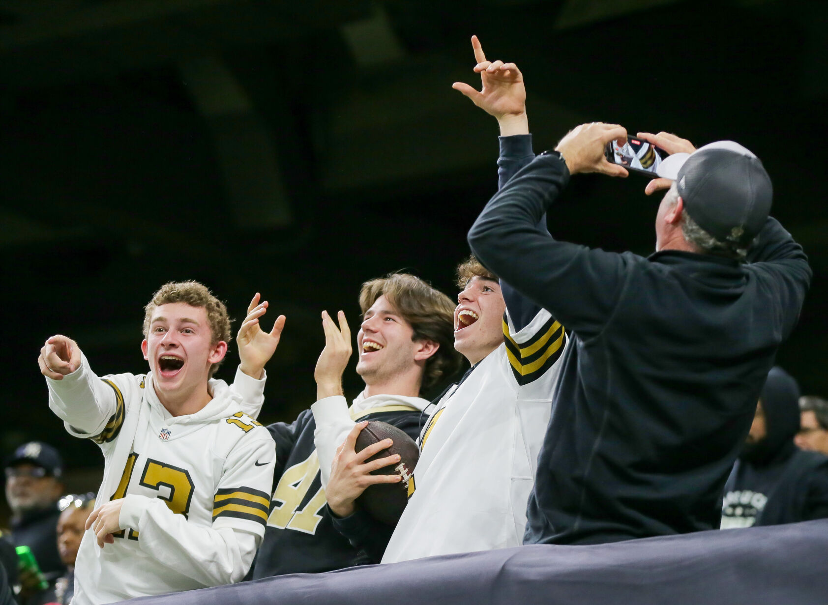 NO.saintsfalcons.010824.2707.jpg
